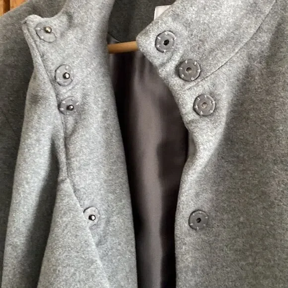 T Tahari Plus Size Kate Fall Winter Wool Cashmere Grey Coat with ruffles - Picture 6 of 12